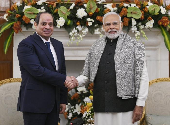 भारत-मिस्र के बीच समझौतों पर हस्ताक्षर: द्विपक्षीय संबंधों को सुधारने का फैसला  भारत, मिस्र ने संबंधों को रणनीतिक साझेदारी तक बढ़ाने का फैसला किया