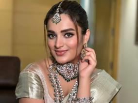 actress-nidhhi-agerwal-latest-album