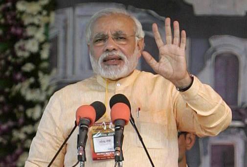 குஜராத் பள்ளிப் பாடப்புத்தகத்தில் மோடி வாழ்க்கை வரலாறு