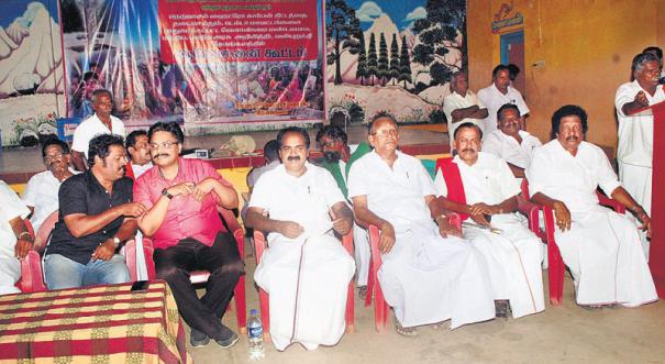50,000 விவசாயிகளுடன் ஜூலை 11-ல் முற்றுகை போராட்டம்﻿: ஹைட்ரோ கார்பன் எதிர்ப்புக் குழு முடிவு