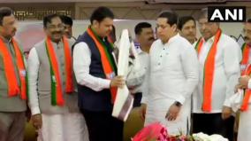 day-after-resignations-four-maha-opposition-mlas-join-bjp