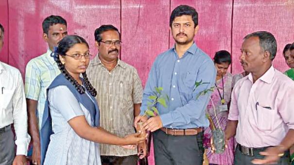 Ceremony of giving of saplings