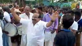 minister-kc-karuppanan-danced-in-election-campaign