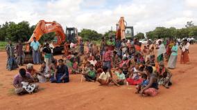 karaikudi-narikuravar-community-protest-against-sand-mining