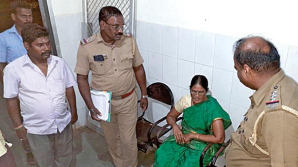 lady attacked at chidambaram temple
