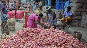 onion-price-soar-high-small-onion-price-to-hit-rs-200-per-kilogram