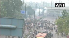 protest-over-citizenship-law-turns-violent-in-delhi-s-seelampur-area