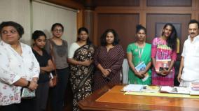 mk-stalin-met-girls-who-are-arrested-for-kolam-protest