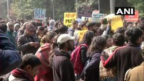 protests-continue-in-jawaharlal-nehru-university