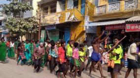 pongal-devotees-throng-thiruchendur-temple