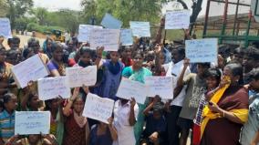 madurai-villagers-protest-against-corono-quarantine-camp