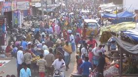 people-crowded-at-krishnagiri-market