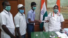 stuent-gives-rs-2-000-to-puducher-chief-minister-relief-fund