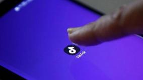 tiktok-now-lets-parents-add-their-accounts-with-their-kids