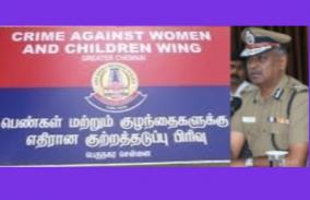 corona-curfew-women-supporting-children-crime-prevention-unit-police