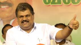 gk-vasan-takes-oath-as-mp