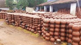 corona-curfew-badly-affects-the-lives-of-clay-pottery-workers