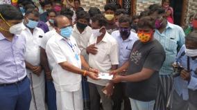 minister-kadambur-raju-visits-families-of-the-bereaved-in-munar-landslide