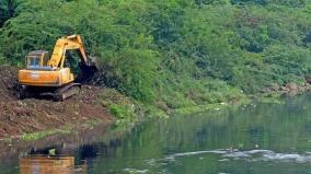 hc-bench-expresses-dissatisfaction-over-clearing-up-of-seemai-karuvelam-from-water-bodies