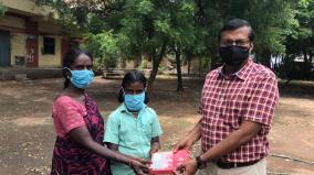 madurai-school-donates-android-phone-for-students