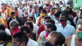 full-moon-day-devotees-throng-sathuragiri