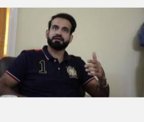 ipl2020-sunil-gavaskar-anushka-sharma-virat-kohli-cricket