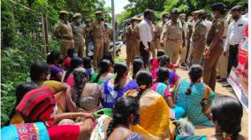 former-teacher-sabarimala-arrested-for-waiting-in-dharmapuri