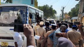 protesters-arrested-in-ambur