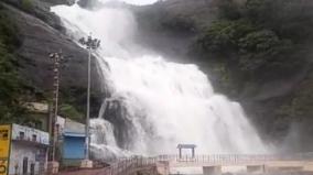 heavy-rains-lash-tenkasi-courtallam-flooded