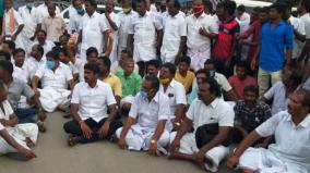 vilathikulam-admk-dmk-clashes-case-filed-against-354