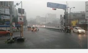 an-hour-of-heavy-rain-in-the-suburbs-of-chennai-6-cm-of-rain-flooded-the-roads