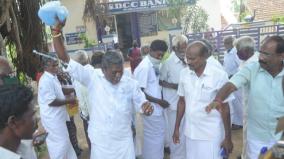 karaikudi-pachayat-leader-try-to-self-immolate