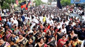 dmk-cadres-at-madurai