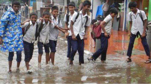 புயல் தாக்கம்: புதுச்சேரி, காரைக்காலில் பள்ளிகளுக்கு வரும் 28-ம் தேதி வரை  விடுமுறை நீட்டிப்பு | Cyclone Nivar: Holidays extended to 28th for schools  in Karaikal, Pondicherry ...