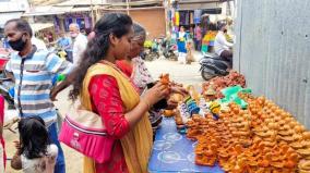 karthigai-festival-light-sales-picks-up