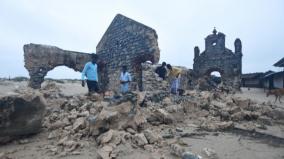 dhanuskodi-church-compound-gets-dilapidated-in-cyclone