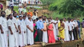 manimutharu-kodumudi-dam-opened-for-irrigation