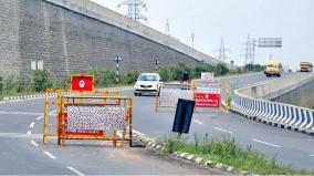 hc-on-banners-barricades-in-road