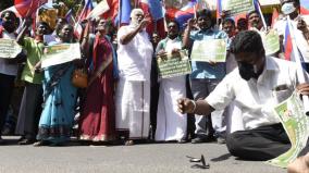cpim-vck-protest-in-puduchery