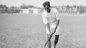 abhishek-chaubey-to-direct-dhyan-chand-biopic