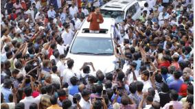 i-did-not-take-the-mgr-by-the-hand-he-was-the-one-who-carried-me-on-his-shoulders-kamalhasan-speech