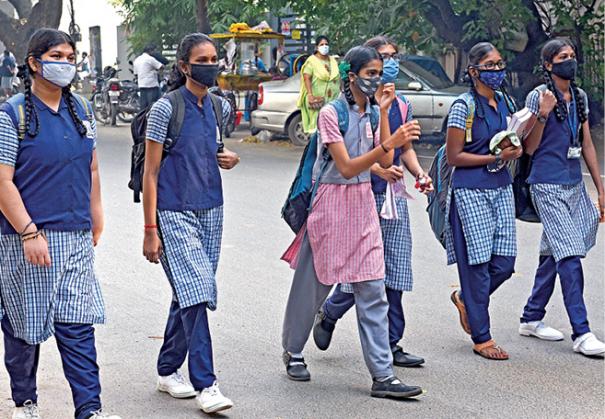 10 மாதங்களுக்குப் பிறகு பள்ளிகள் திறப்பு 85 சதவீத மாணவ, மாணவிகள் வருகை | -  hindutamil.in