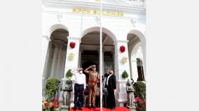 the-commissioner-of-the-corporation-hoisted-the-national-flag-at-the-ribbon-house-chennai