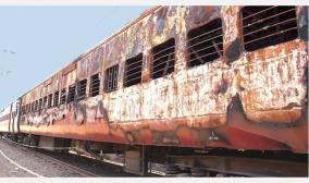 2002-godhra-train-coach-fire-key-accused-held-after-19-yrs-in-guj