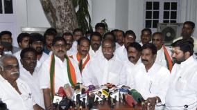 puducherry-congress-government-lost-the-majority-opposition-leader-rangasamy-seeks-resignation