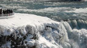 niagara-falls-freezes