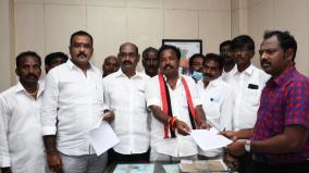 cash-distribution-complaint-kn-nehru-should-be-disqualified-aiadmk-candidate-complains