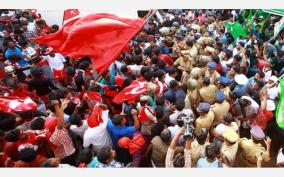 ec-bans-crowded-finale-of-open-campaigning-in-kerala-ahead-of-april-6-polls