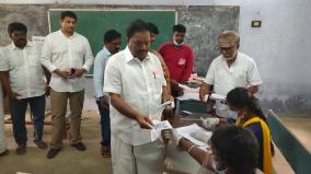 most-in-tamil-nadu-20-30-turnout-in-dindigul-district-at-9-am