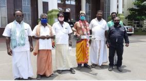 permission-must-be-granted-for-performances-with-relaxations-at-festivals-dramatists-petition-at-karur-collectorate